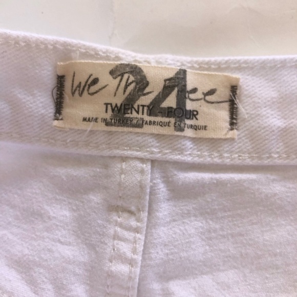 Free People Optic White Maggie Mid-Rise Button Front Fly Distressed Jean Shorts - Picture 11 of 14